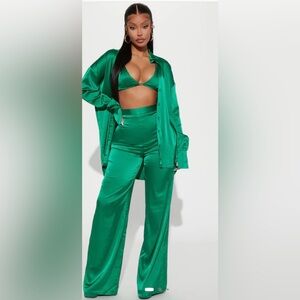 Fashion Nova Vibrant Green Satin Wide Leg Pants